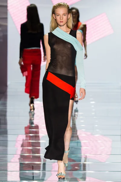 Look 33